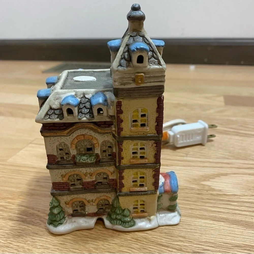 Vintage Christmas Village Collection Porcelain Light Up Hotel Ceramic
